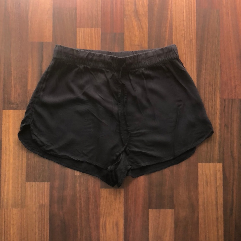 H&M Black shorts
